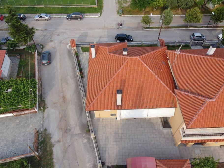 Βίλα Για Όλες Τις Εποχές Του Χρόνου Kozani Exteriör bild